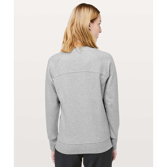 Lululemon Scuba Crew Heathered Core Light Grey Sweatshirt Kangaroo Pocket Sz 12 - Picture 9 of 16